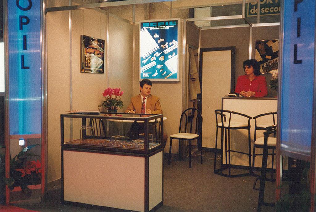 Le stand SOPIL au Midest dans les années 90